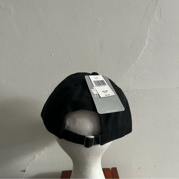 Disney Star Wars Baby Yoda Grogu Black Baseball Cap Hat One Size - Picture 2 of 8